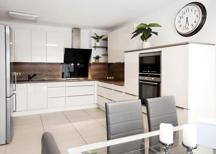 - Am Hain Holiday home *